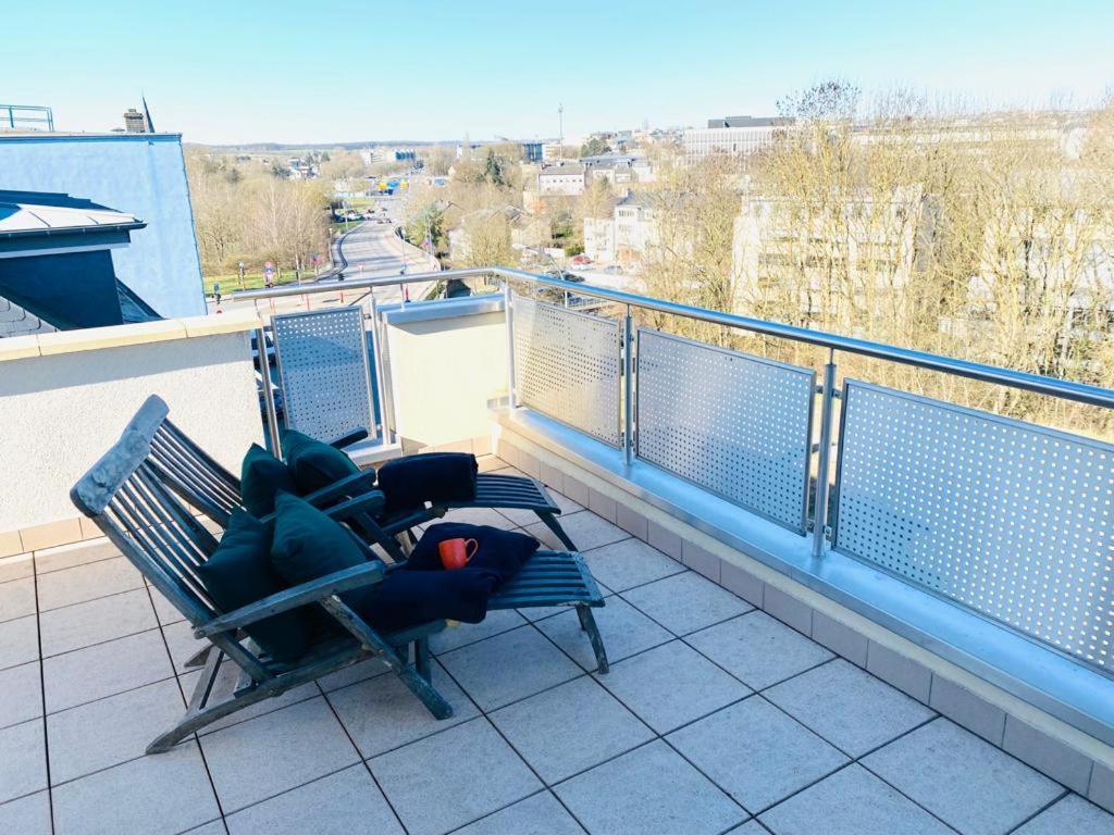 Big Penthouse 2 Bedrooms In Center With Parking And Largeterrace-41 Luxemburg Exteriör bild