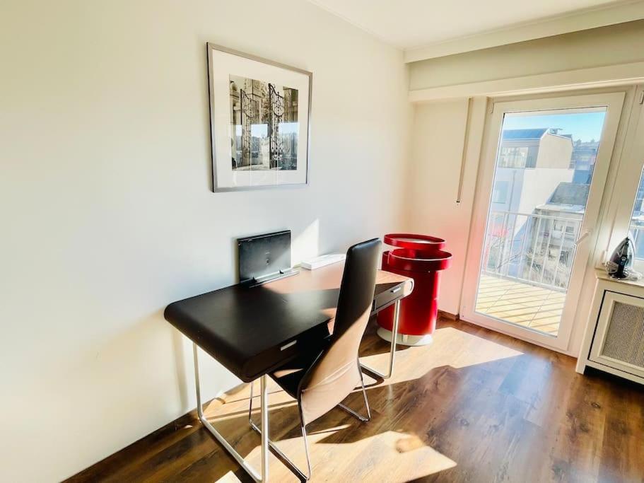 Big Penthouse 2 Bedrooms In Center With Parking And Largeterrace-41 Luxemburg Exteriör bild